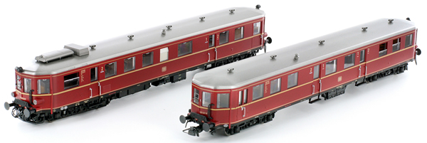 Kato HobbyTrain Lemke H303801S - German 2pc Diesel Railcar DMUs VT36.5/VS145 of the DB with Sound